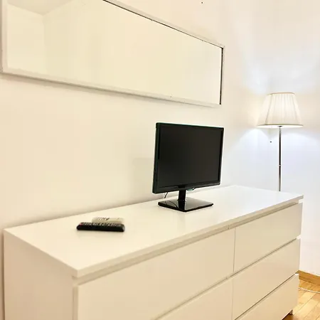 Glory House Vatican & Saint Peter Basilica * Roma