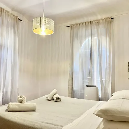 Glory House Vatican & Saint Peter Basilica * روما